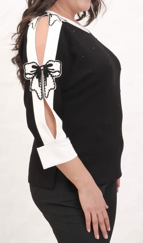 Kol Dekolteli Fiyonk  Detaylı Bluz